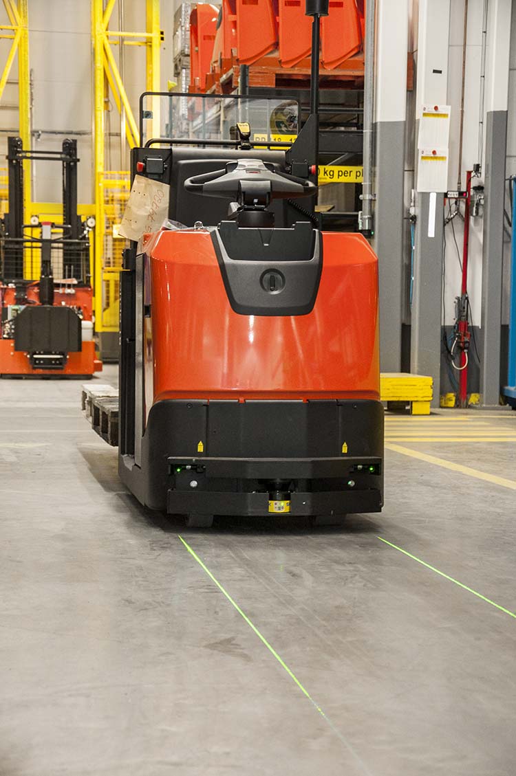 Truck med laser, Toyota Material Handling